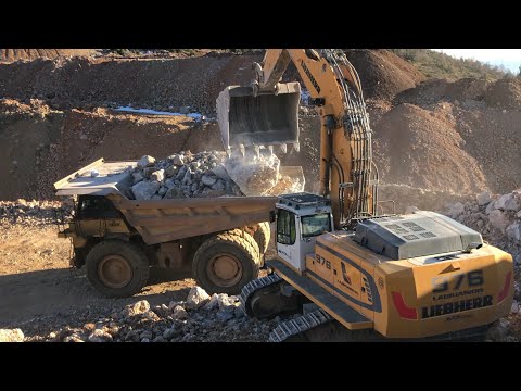 Liebherr 976 Excavator And Caterpillar 992G Wheel Loader Loading Dumpers - Sotiriadis/Labrianidis