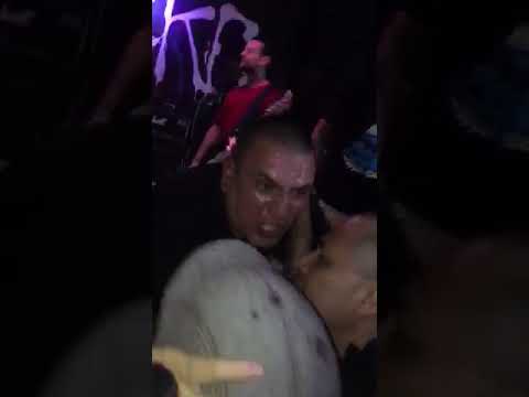 Crucified  Agnostic Front  - Connard Cover Ft.  El Pittsburgh