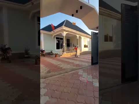 Tay Grin kuonesa nyumba yake yaku 43