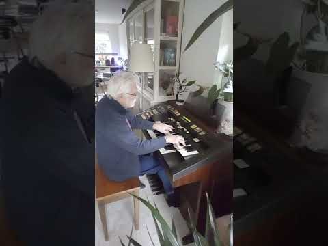 Cheek to Cheek & The Lady is a Tramp