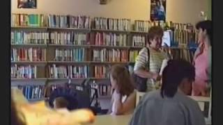 preview picture of video 'Old Cobar library & main street area in 1995'