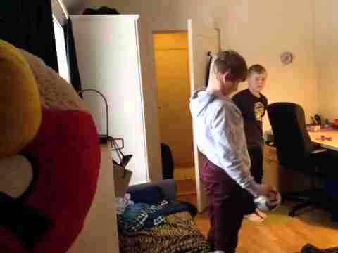 Norwegian Fun Magician trick