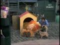 Classic Sesame Street A Doghouse For Barkley 1983