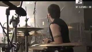 bullet for my valentine tears dont fall (live)