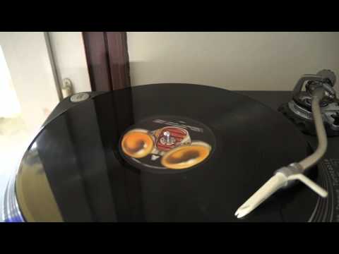 ATH 02 - A1 - Acoch - Intergalad Kicks