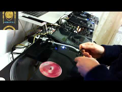 LucaEsse D.J.  - Omicron2 Vinyl House Mix