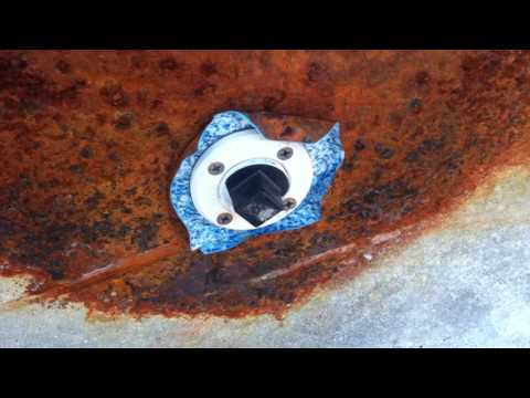 What it looks like when a vinyl pool leaks at the return