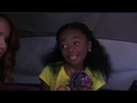 Jessie Saison 2 Episode 17 - Zuri prend son envol - 4/6