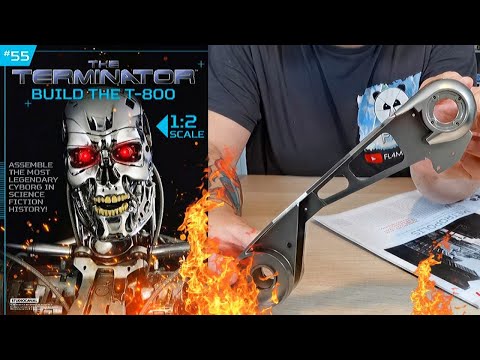 Build The Terminator T-800 Issue 55 - Fitting A Joint Mechanism To The Right Thigh (Speed Build)