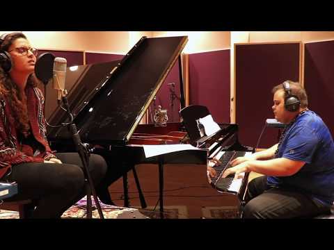 BERKLEE PEOPLE (Season 4, #1) - Canção de Alterne