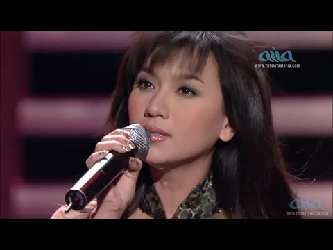 Liên Khúc Y Phụng - LK Giọt Buồn Không Tên, Yêu Một Mình, Thiệp Hồng Viết Tên Em