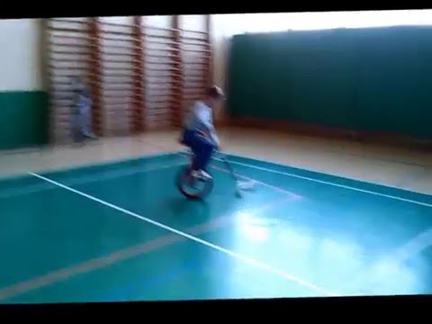 Unicycle floorball