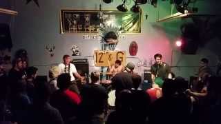 Gentlemen Prefer Blood - "Feeling Outsider"