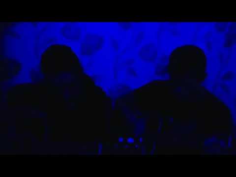 Очень красивая мелодия под две гитары