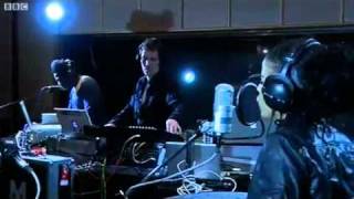 Magnetic Man Feat. Ms Dynamite -- Fire In Session-1.mp4