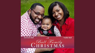 Medley: Silent Night / O Holy Night / Christmas Time Is Here / O Come, All Ye Faithful