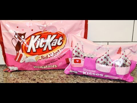 Red Velvet Kit Kat Miniatures Bars & Cupcake Hershey’s Kisses Review Red Velvet Kit Kat Miniatures Bars & Cupcake Hershey’s Kisses Review