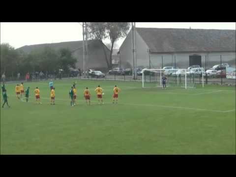 XII kolejka III ligi: Foto Higiena Gać - Ślęza Wrocław 4-5: skrót