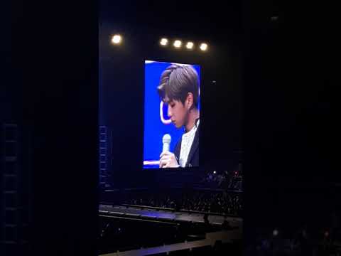 190816 강다니엘(Kang Daniel) Fanmeet in Singapore 'Trying durian'