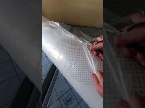 Sleeping Duck mattress. How to unpack...by amateurs. (2)