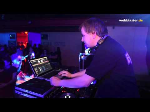 2015-11-21_DSC_0109 Pitcher Party - Waxweiler