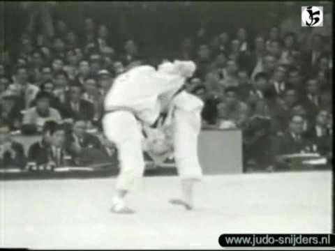 Judo Tokyo 1964 Nakatani JPN   Maruyama USA
