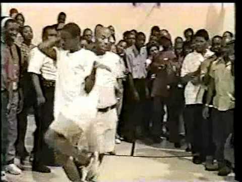 VOGUE FEM 98 CHARLES,AMINA& MARIAH AS A BQ RAYRAY.........