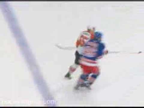 Ben Eager vs Colton Orr