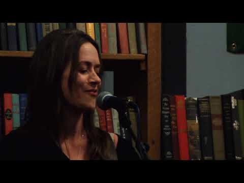 Seattle7Writers - Leslie Braly - "Trouble Girl"