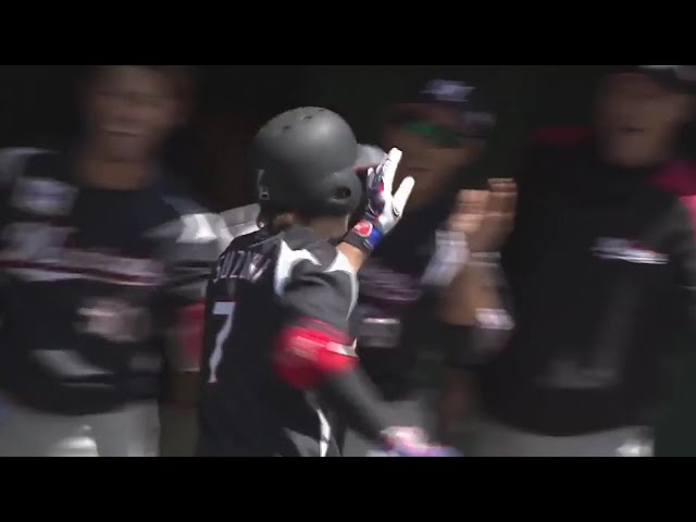 【2回表】キャプテンのバットで同点に!! マリーンズ・鈴木が左中間スタンドへ第9号ソロホームラン!! 2017/7/26 F-M