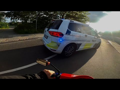 Worlds fastest moped Police chase
