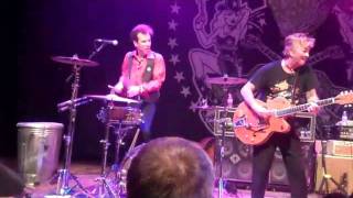 sexy and 17-brian setzer with slim jim phantom