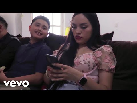 Kumbia Chilanga - SILENCIO EN CASA (Official Music Video) ft. SANTIAGO Y LA CUMBIA