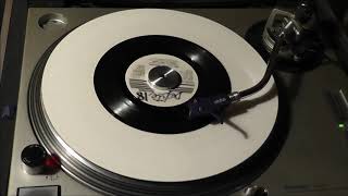 Kool &amp; The Gang - Hollywood Swinging - 45RPM