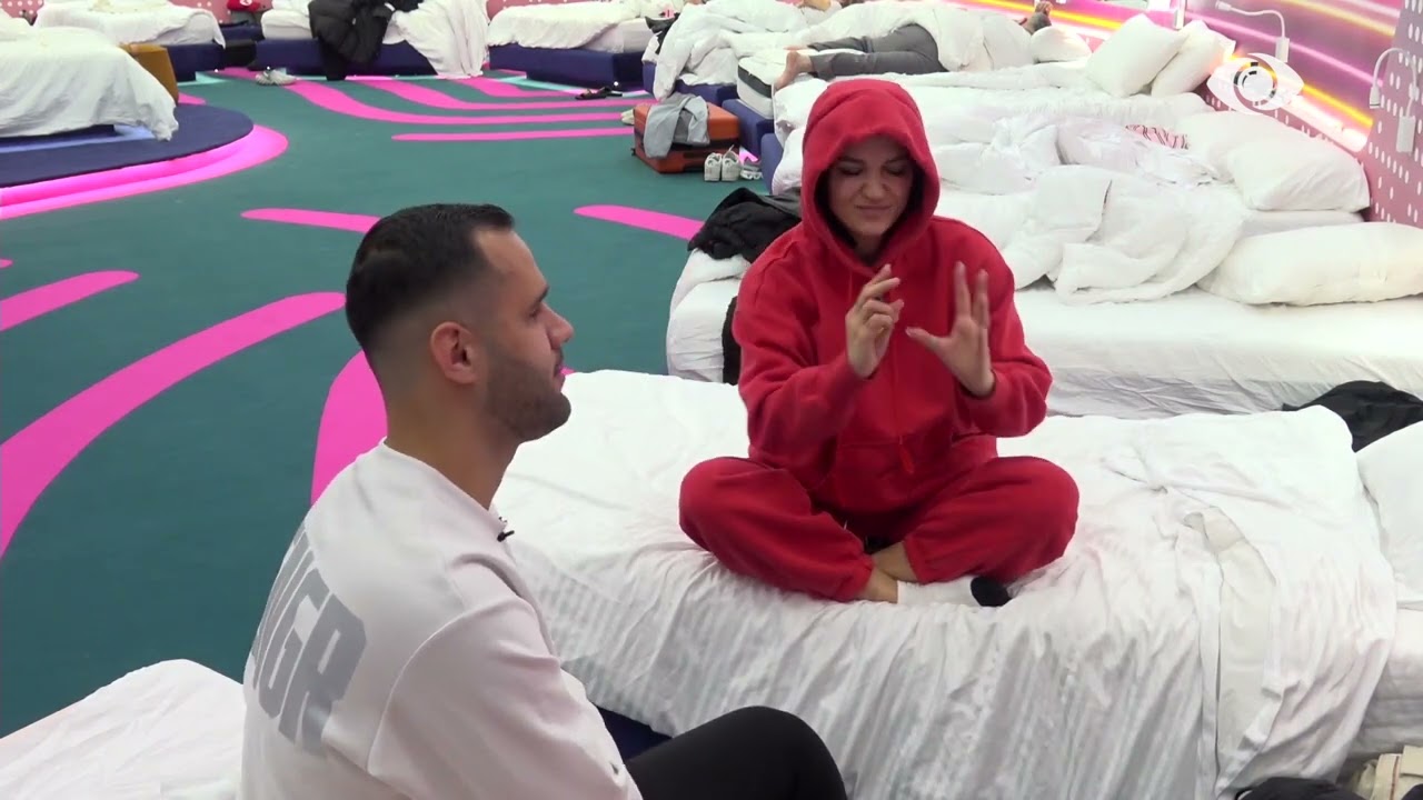 “Unë gjithmon kam qenë e gjykuar për trupin”/ Baby G bisedon me Stenaldon dhe Malin