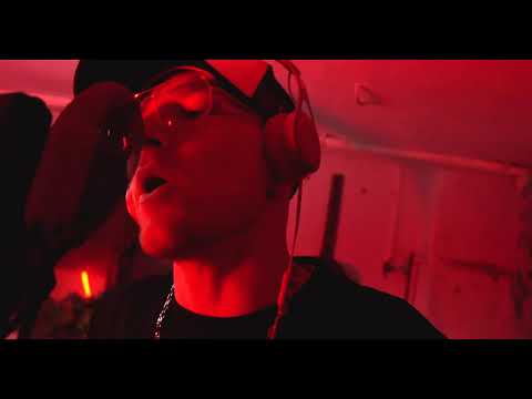 Psycho Red - Everybody Dies In Their Nightmares (RMX)