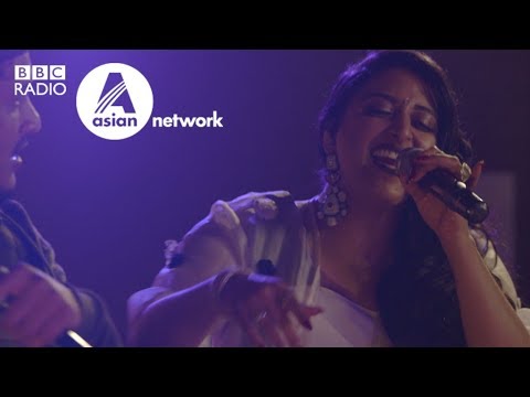 Raja Kumari ft. DIVINE - City Slums - Asian Network in Mumbai