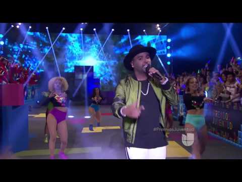 Zion y Lennox - Pierdo la Cabeza (Premios Juventud 2015)