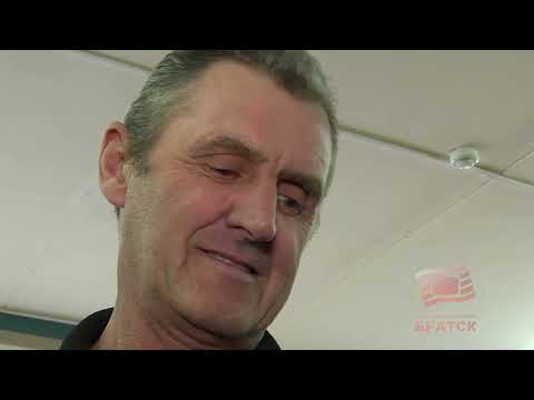 "Мужские руки тоже нужны". Сильная половина "Узелка Победы" о работе в волонтёрском клубе Братска