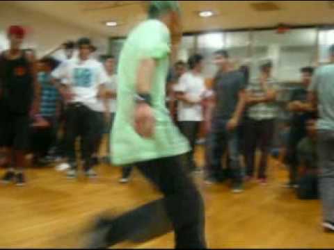 1v1 BOTS 8 Way Semifinals Cypher