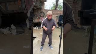 Download lagu Yaya is enjoying him self #funny #china #memes #dance #downsyndrome mp3