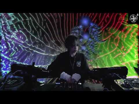 DJ Chels - HARDTECHNO