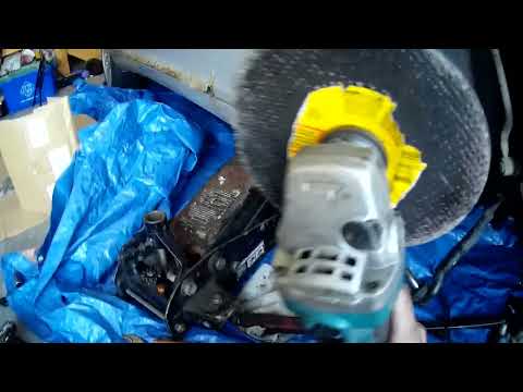 2003 Mercedes c240 4matic Control Arm Bolt Shortcut (Applies to all vehicles with this issue).