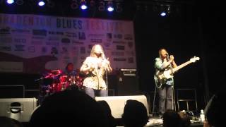 Ruthie Foster plays "The Titanic" at The Bradenton Blues Festival