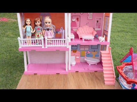 Sleepover at Chelsea ! Elsa & Anna toddlers - Barbie surprise toys - bedtime routine
