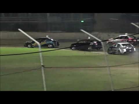 Production Sedans Feature - Lismore Speedway - 31.10.20