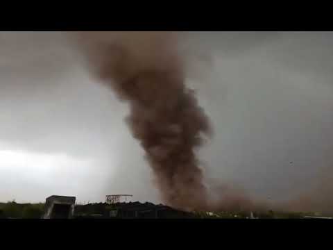 Gustnado in Carcarañá, Santa Fe, Argentina - Dec. 11, 2025