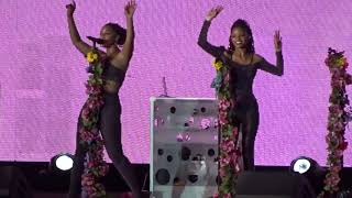 Chloe x  Halle -  Down (live) | Cool People (live) | OTRII TOUR | Rose Bowl, Pasadena | 9-23-18