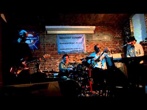 Máma Bubo - Jsem kámen