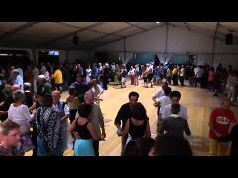 GRAN BAL TRAD - Vialfrè 2015 - Curenta dei guanti gialli